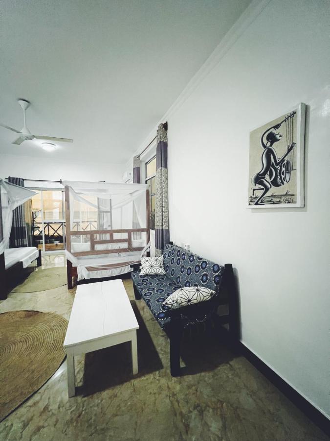 Hotell Crystal Nungwi